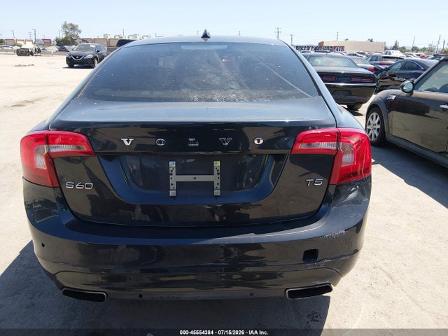 YV140MFM8F1351805 Volvo S60 T5 Platinum