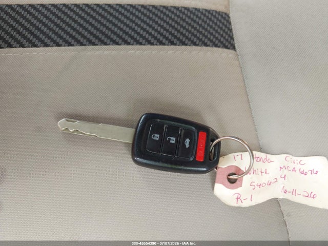 Продаж на аукціоні авто 2017 Honda Civic Lx, vin: 2HGFC2F56HH540624, номер лоту: 45554390