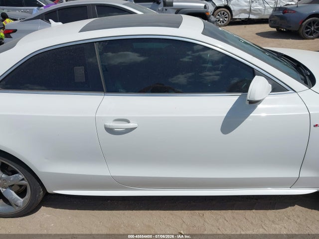Продаж на аукціоні авто 2011 Audi A5 2.0t Premium, vin: WAUWFAFR7BA074109, номер лоту: 45554400