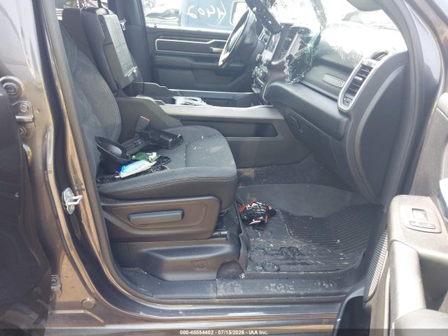 45554402 :رقم المزاد ، 1C6SRFFT2LN292574 vin ، 2020 Ram 1500 Big Horn  4x4 5'7 Box مزاد بيع