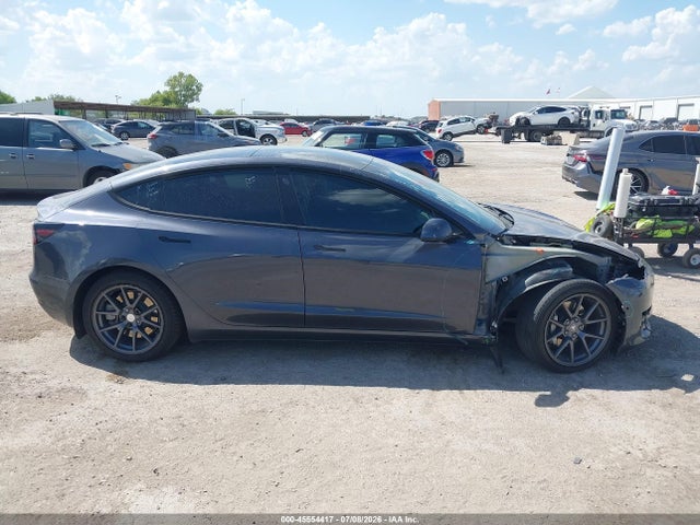 5YJ3E1EB9NF156013 Tesla Model 3 Long Range Dual Motor All-wheel Drive