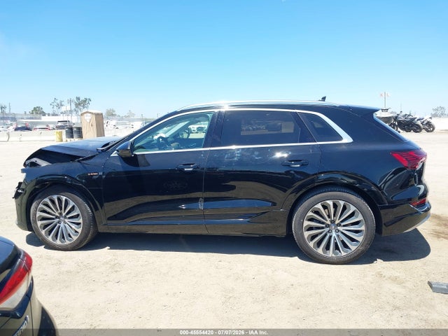 Audi E-tron Premium Plus 2019 WA1VABGE6KB010775 Image 14