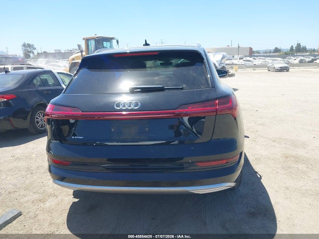 Audi E-tron Premium Plus 2019 WA1VABGE6KB010775 Image 16