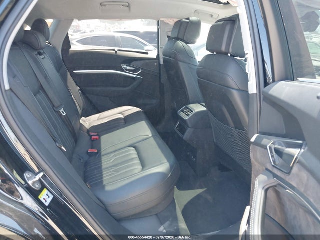 Audi E-tron Premium Plus 2019 WA1VABGE6KB010775 Image 8