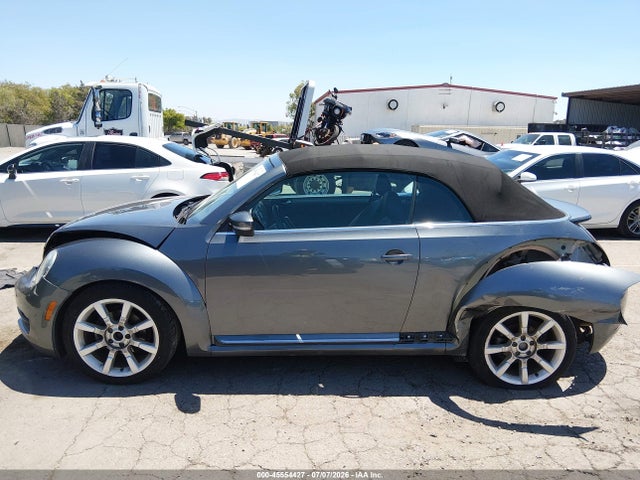 2013 Volkswagen Beetle 2.5l მანქანა იყიდება აუქციონზე, vin: 3VW5P7AT4DM814218, აუქციონის ნომერი: 45554427