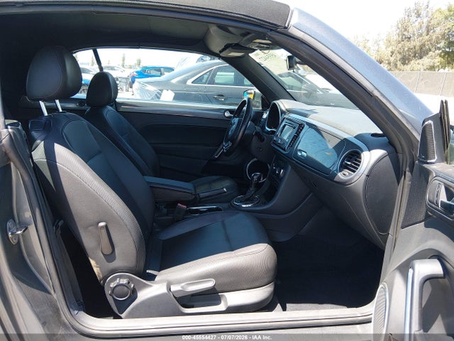2013 Volkswagen Beetle 2.5l მანქანა იყიდება აუქციონზე, vin: 3VW5P7AT4DM814218, აუქციონის ნომერი: 45554427