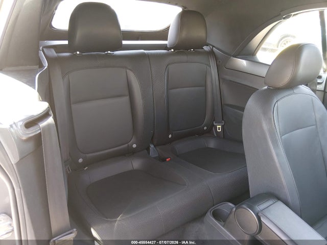 2013 Volkswagen Beetle 2.5l მანქანა იყიდება აუქციონზე, vin: 3VW5P7AT4DM814218, აუქციონის ნომერი: 45554427