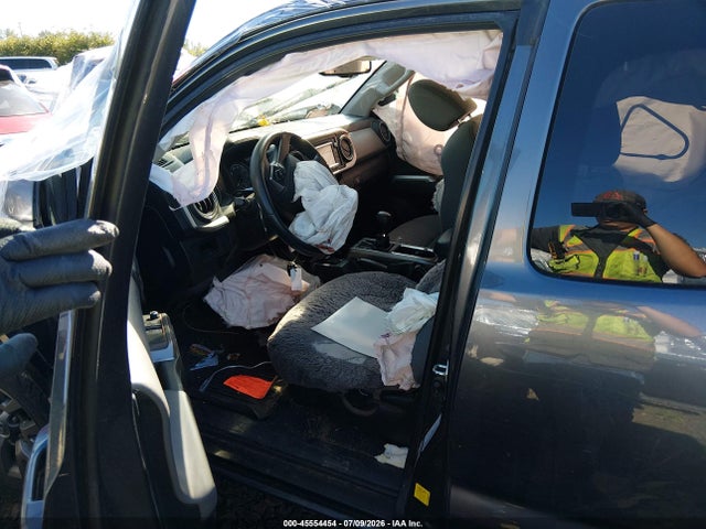 5TFSZ5AN2GX043231 Toyota Tacoma Sr5 V6