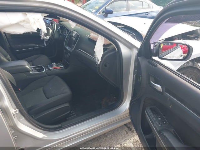Aukcja sprzedaży 2019 Chrysler 300 Touring, vin: 2C3CCARG5KH626026, numer aukcji: 45554456