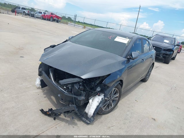 KIA Forte Lxs 2024 3KPF24AD3RE818226 Image 2
