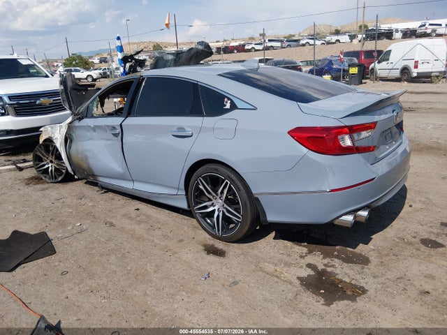 1HGCV2F98NA007300 Honda Accord Touring