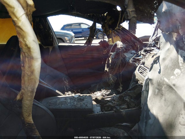 1HGCV2F98NA007300 Honda Accord Touring