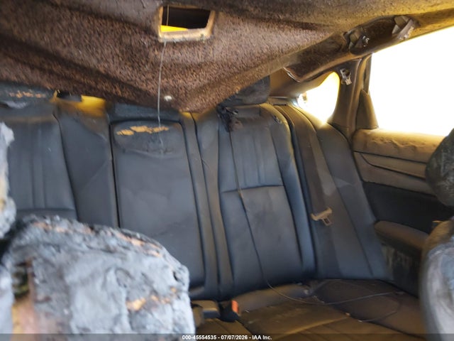 1HGCV2F98NA007300 Honda Accord Touring