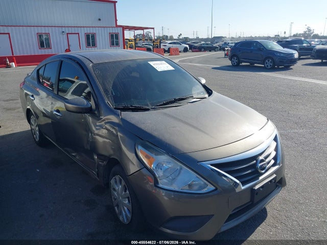 3N1CN7AP4FL932753 Nissan Versa 1.6 Sv