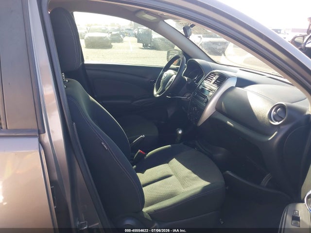 3N1CN7AP4FL932753 Nissan Versa 1.6 Sv