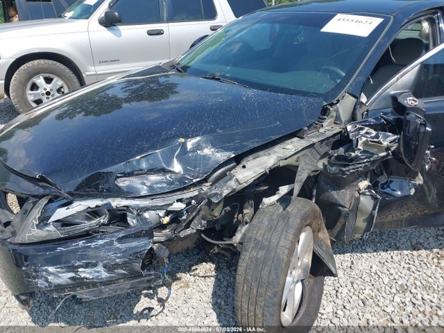 5XXGM4A70FG418975 KIA Optima Lx