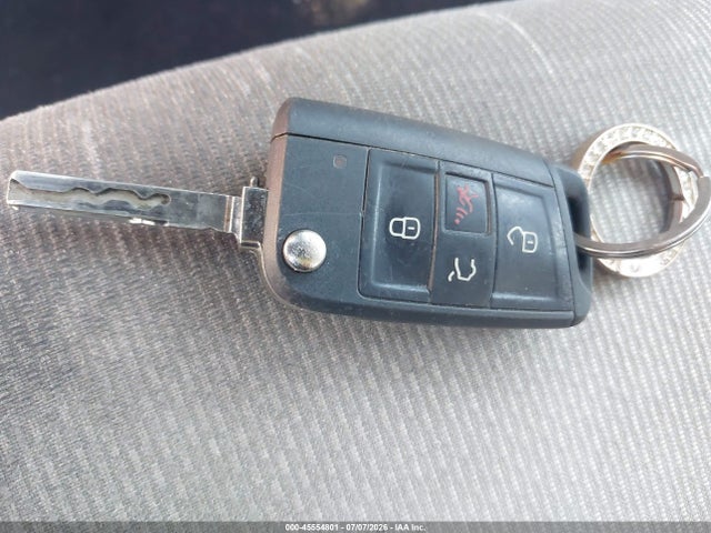 45554801 :رقم المزاد ، 3VWCB7BU6KM184695 vin ، 2019 Volkswagen Jetta 1.4t R-line/1.4t S/1.4t Se مزاد بيع