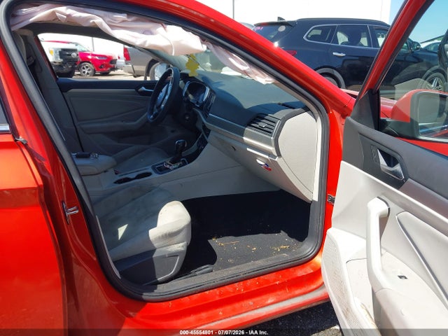 45554801 :رقم المزاد ، 3VWCB7BU6KM184695 vin ، 2019 Volkswagen Jetta 1.4t R-line/1.4t S/1.4t Se مزاد بيع