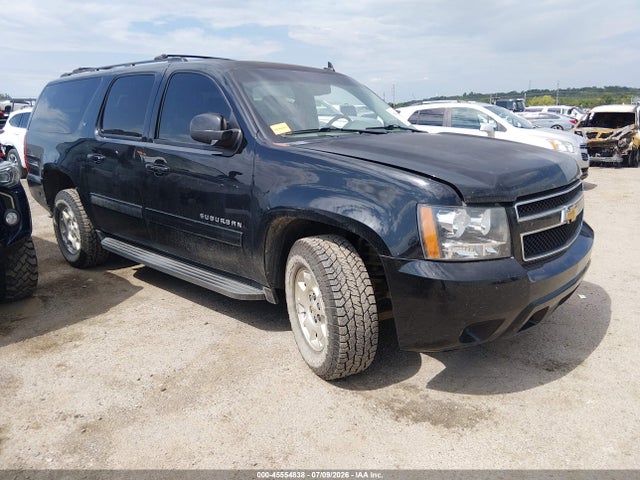 Продажа на аукционе авто 2014 Chevrolet Suburban Lt, vin: 1GNSKJE77ER154665, номер лота: 45554838