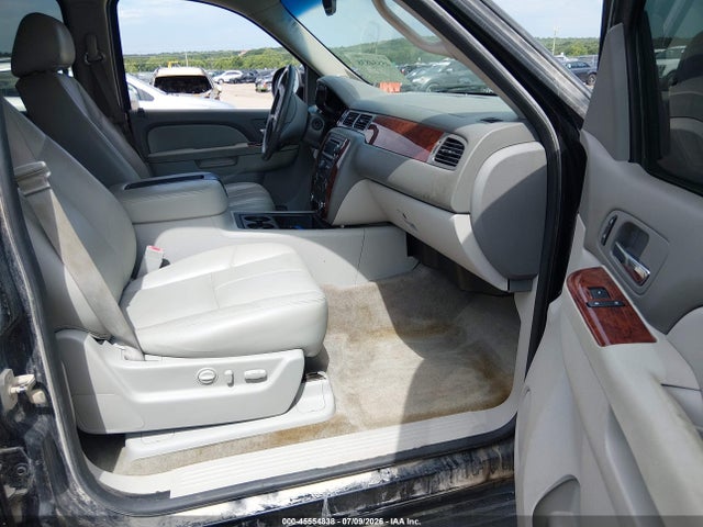Продаж на аукціоні авто 2014 Chevrolet Suburban Lt, vin: 1GNSKJE77ER154665, номер лоту: 45554838