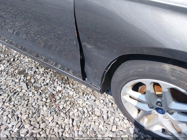 3FA6P0H74ER117410 Ford FUSION SE