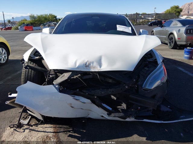 Tesla Model S Performance Dual Motor All-wheel Drive 2020 5YJSA1E45LF364685 Image 12