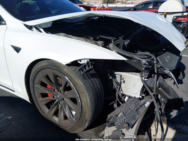 Tesla Model S Performance Dual Motor All-wheel Drive 2020 5YJSA1E45LF364685 Image 20