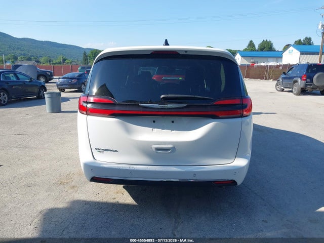 Продажа на аукционе авто 2024 Chrysler Pacifica Touring L, vin: 2C4RC1BG0RR151583, номер лота: 45554893
