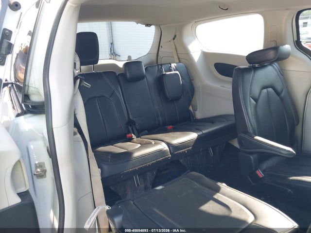 Продажа на аукционе авто 2024 Chrysler Pacifica Touring L, vin: 2C4RC1BG0RR151583, номер лота: 45554893