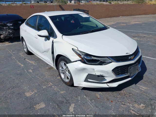 Продаж на аукціоні авто 2018 Chevrolet Cruze Lt Auto, vin: 1G1BE5SM7J7152446, номер лоту: 45554915