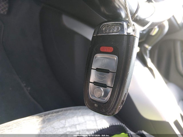2011 Audi A4 2.0t Premium მანქანა იყიდება აუქციონზე, vin: WAUAFAFL5BN044301, აუქციონის ნომერი: 45554954