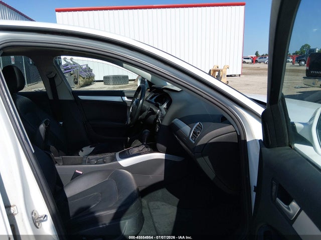 2011 Audi A4 2.0t Premium მანქანა იყიდება აუქციონზე, vin: WAUAFAFL5BN044301, აუქციონის ნომერი: 45554954