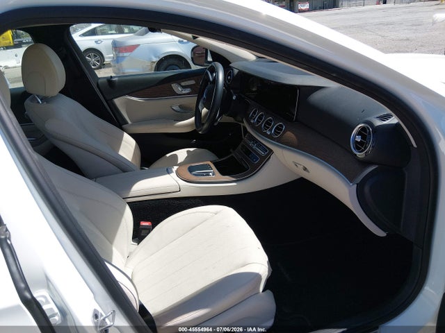 Mercedes-Benz E 350 2021 W1KZF8DB3MA995170 Image 5