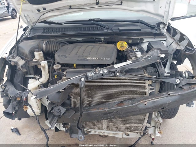 2C4RDGBG9GR349740 Dodge Grand Caravan Se Plus