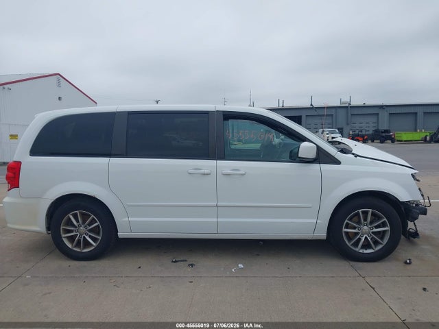 2C4RDGBG9GR349740 Dodge Grand Caravan Se Plus