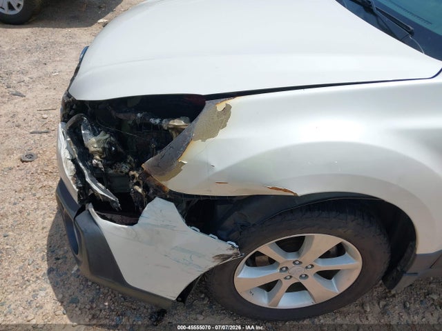 2014 Subaru Outback 2.5i მანქანა იყიდება აუქციონზე, vin: 4S4BRBAC2E3246021, აუქციონის ნომერი: 45555070