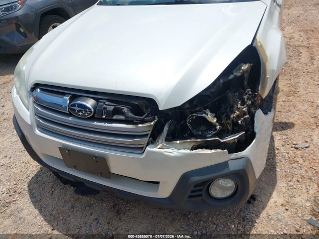 2014 Subaru Outback 2.5i მანქანა იყიდება აუქციონზე, vin: 4S4BRBAC2E3246021, აუქციონის ნომერი: 45555070