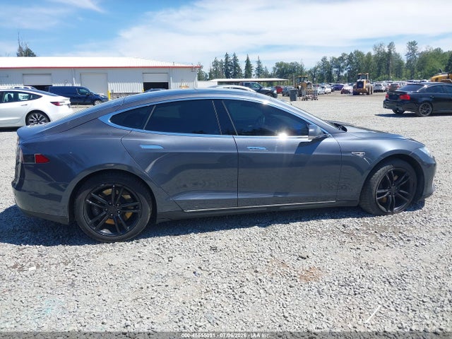Tesla Model S 60d/70d/75d/85d/90d 2016 5YJSA1E21GF129396 Image 14