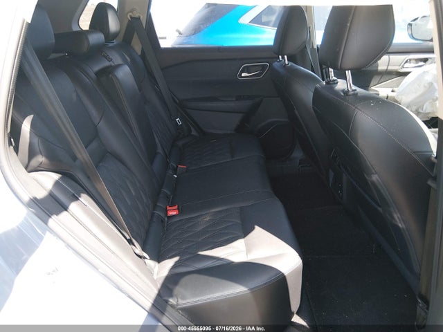 2023 Nissan Rogue Platinum Intelligent Awd მანქანა იყიდება აუქციონზე, vin: JN8BT3DD5PW301602, აუქციონის ნომერი: 45555095
