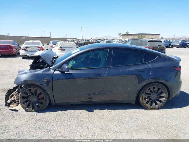 Продаж на аукціоні авто 2025 Tesla Model Y Performance Dual Motor All-wheel Drive, vin: 7SAYGDEF0SF237579, номер лоту: 45555096