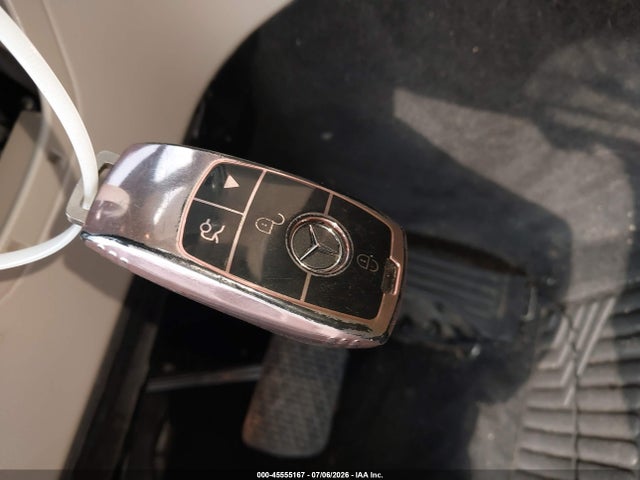 2019 Mercedes-benz C 300 4matic მანქანა იყიდება აუქციონზე, vin: 55SWF8EB8KU291058, აუქციონის ნომერი: 45555167