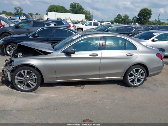 2019 Mercedes-benz C 300 4matic მანქანა იყიდება აუქციონზე, vin: 55SWF8EB8KU291058, აუქციონის ნომერი: 45555167