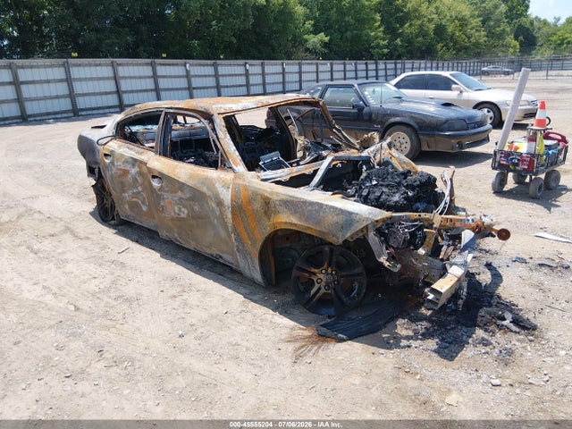 45555204 :رقم المزاد ، 2C3CDXBG2FH770939 vin ، 2015 Dodge Charger Se مزاد بيع