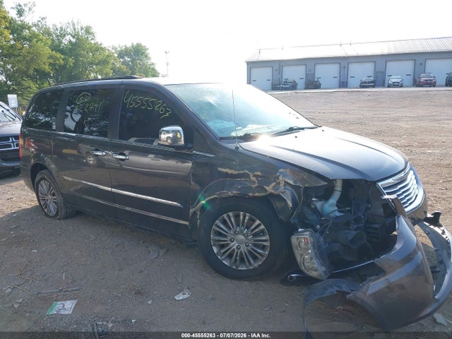 Продажа на аукционе авто 2016 Chrysler Town & Country Touring-l Anniversary Edition, vin: 2C4RC1CG7GR222791, номер лота: 45555263