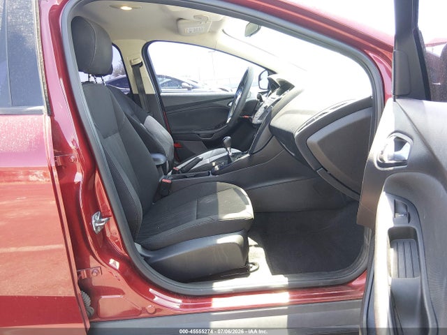 Ford FOCUS SE 2017 1FADP3FE2HL303959 Image 5