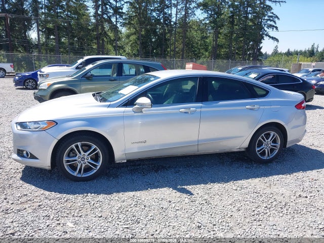 Продажа на аукционе авто 2016 Ford Fusion Hybrid Titanium, vin: 3FA6P0RU2GR357613, номер лота: 45555275
