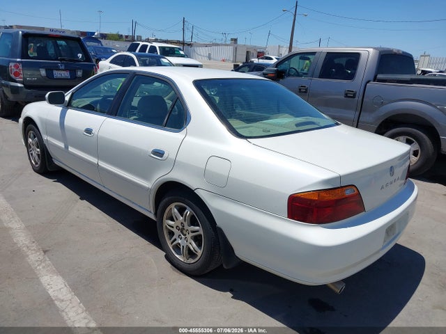 45555306 :رقم المزاد ، 19UUA566XYA006225 vin ، 2000 Acura Tl 3.2 مزاد بيع