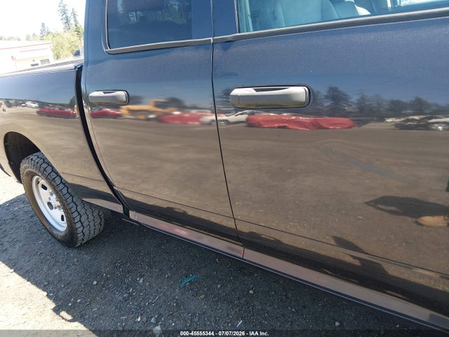 1C6RR7FG4LS155404 RAM 1500 Classic Tradesman 4x4 6&#039;4 Box