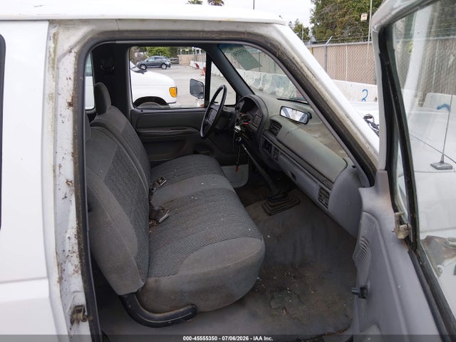45555350 :رقم المزاد ، 1FTEX15Y8RKB70825 vin ، 1994 Ford F150 مزاد بيع