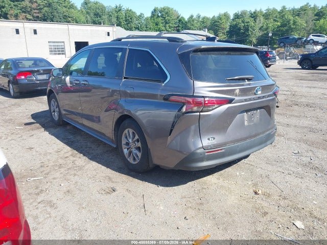 Toyota SIENNA XLE 2021 5TDYSKFC4MS037663 Image 3
